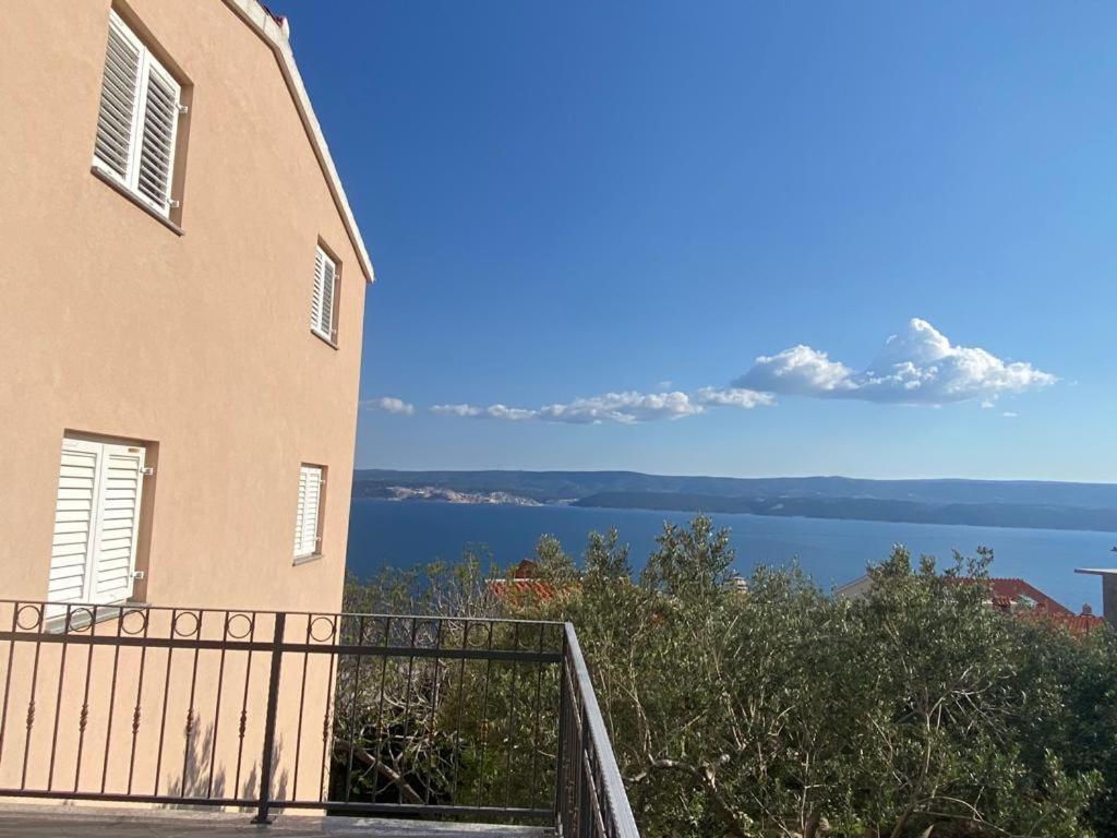 Panorama Apartment Jakov オミシュ エクステリア 写真